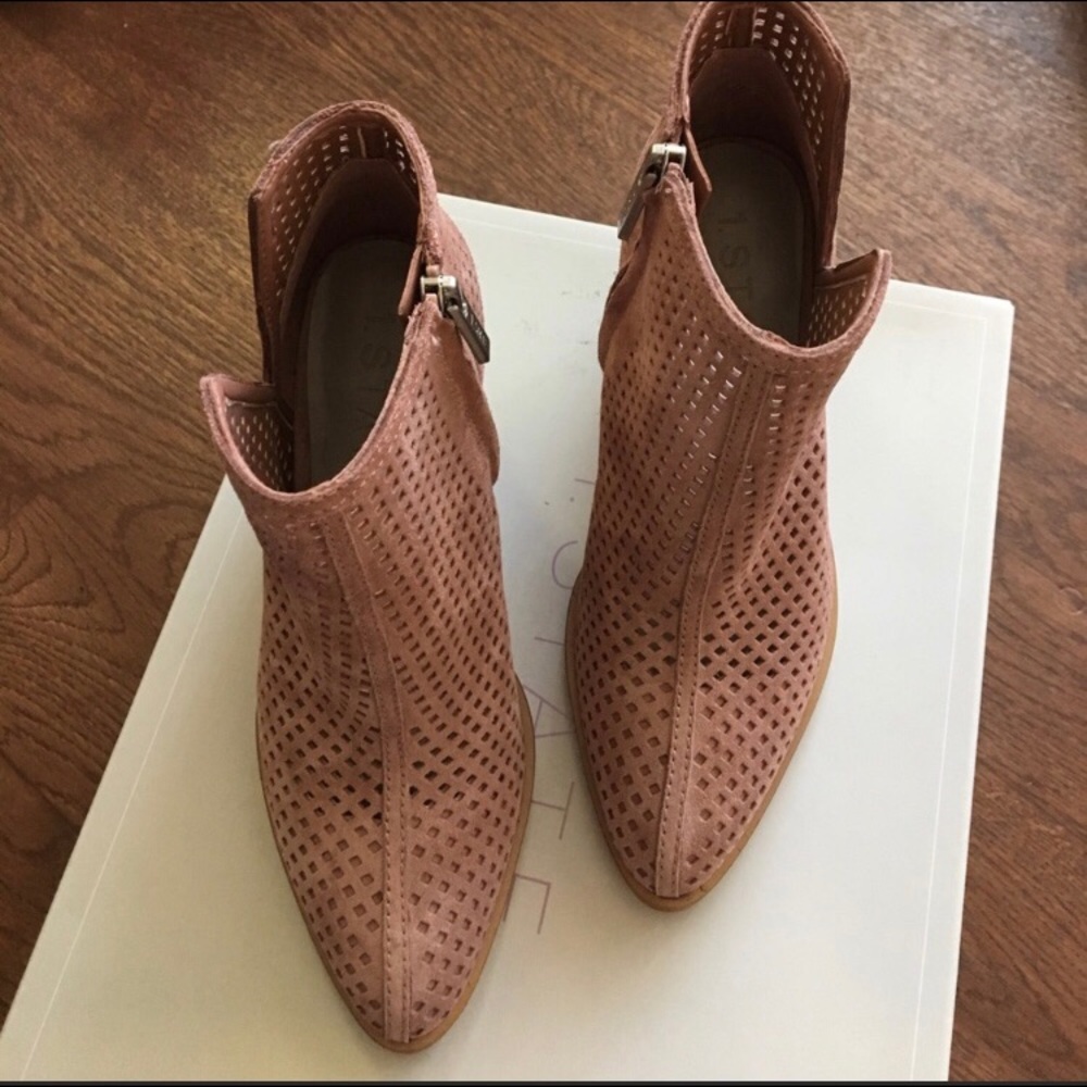 Perforated Booties - Picture 3 of 4